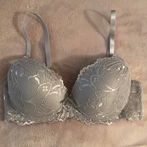 Push-Up Bra 34C Gray Lace with Small Bow